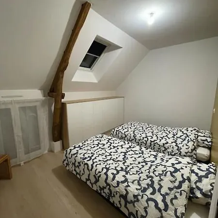 Vakantiehuis Maison Independante Avec Jardin *